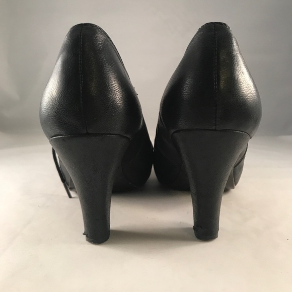 Gentle Souls Rem Side High Heel Oxford - Picture 6 of 8